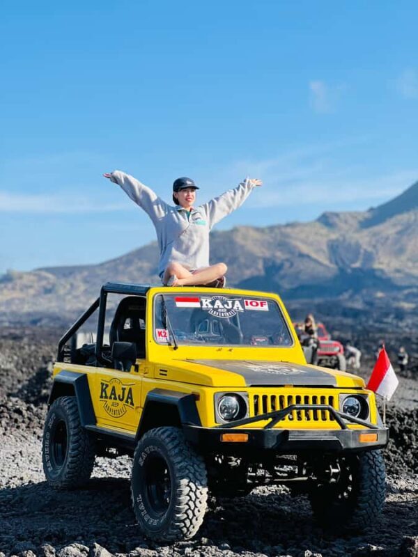 Caldera jeep sunrise with ploating temple - FAQ