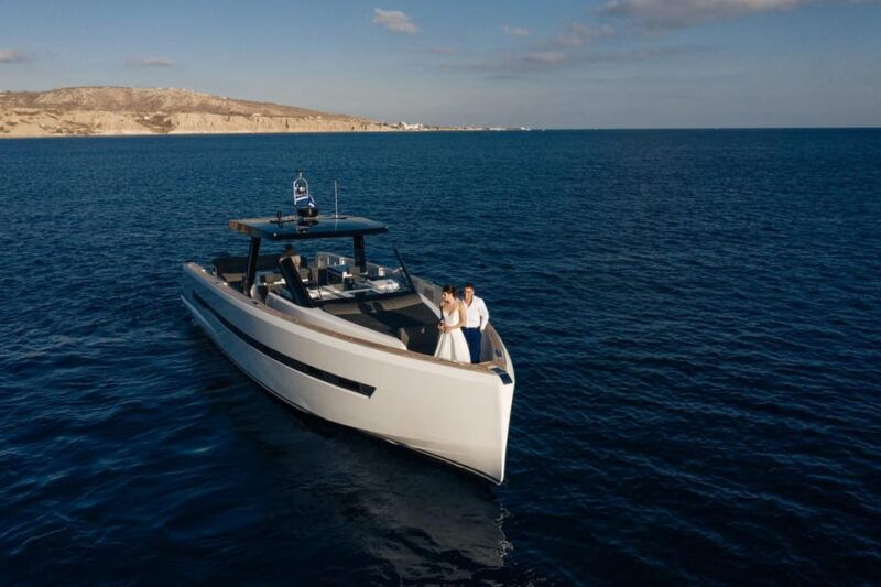 Caldera Private Cruise with Luxury Fjord 52 Motor Yacht - How the Itinerary Unfolds
