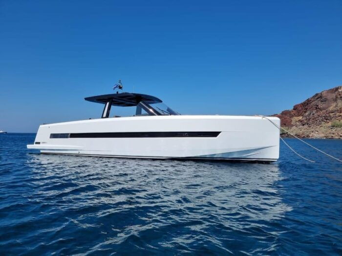 Caldera Private Cruise with Luxury Fjord 52 Motor Yacht - FAQ