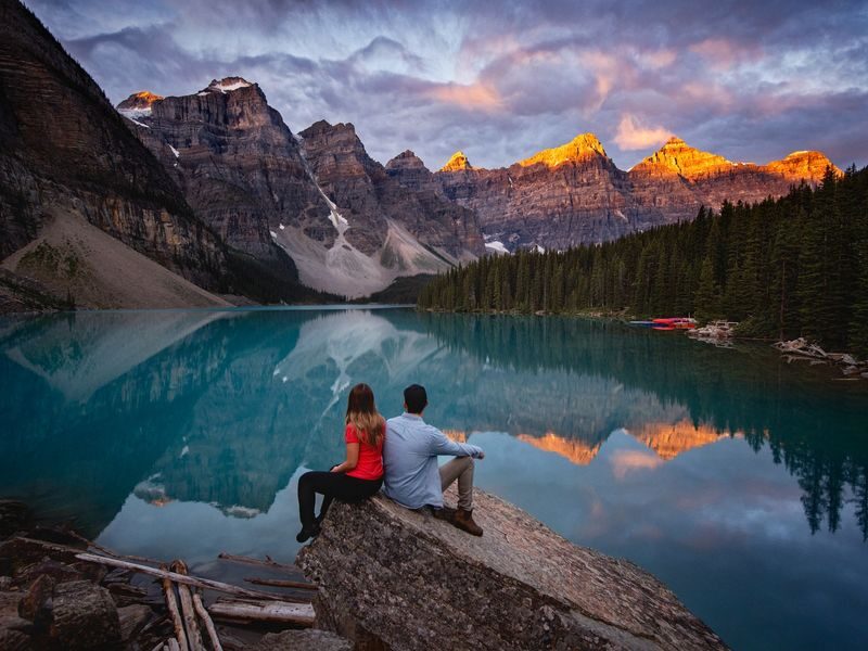 Calgary Banff Gondola & Lake Louise Full-Day National Park Tour - Who should book this Banff day tour?