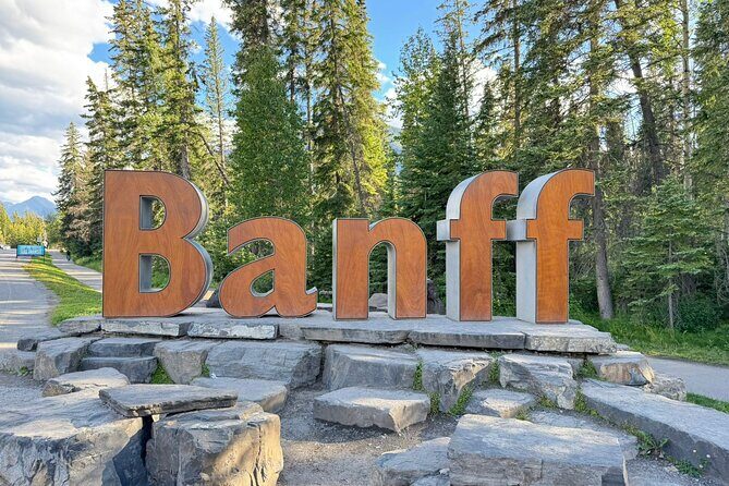Calgary Downtown to Banff via Canmore Shared Shuttle - FAQ