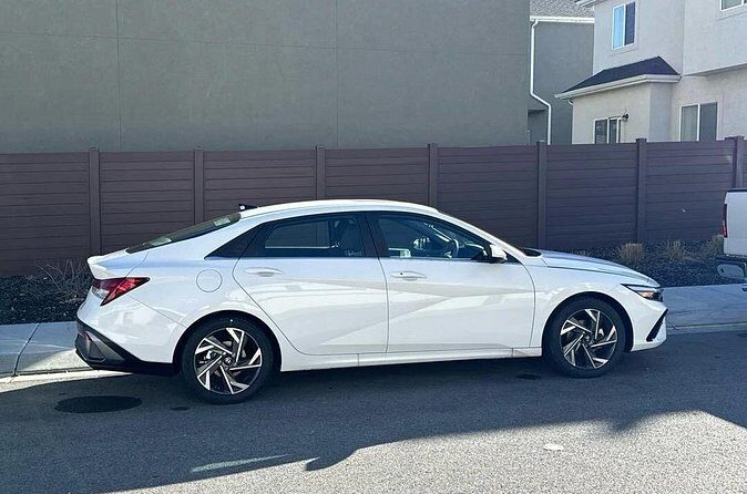 Calgary to Banff Airport Transfer Reliably to the Rockies - Additional Services & Comfort