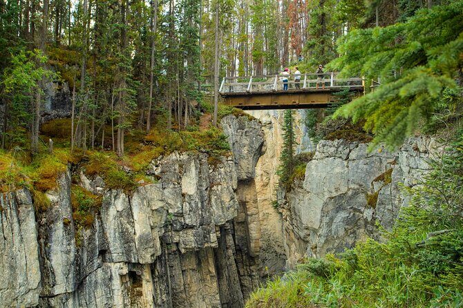 Calgary to Jasper: Ultimate Canadian Rockies Experience - FAQ