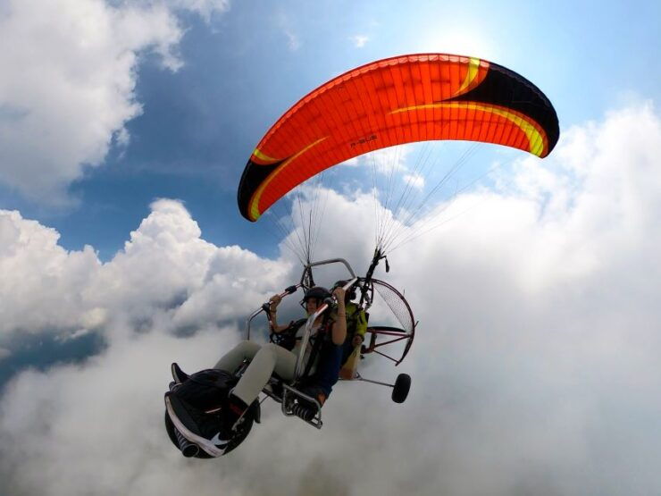 Cali: Paratrike Flight - Paragliding - Instructor Details
