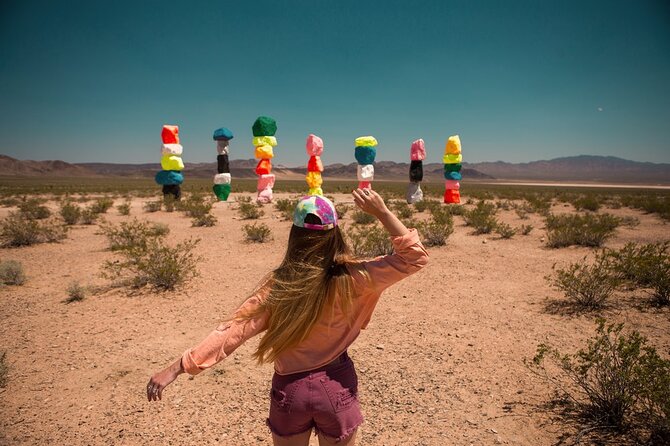 California Desert, Seven Magic Mountains and Welcome to Fabulous Las Vegas Sign - Ample Time for Photos and Sightseeing