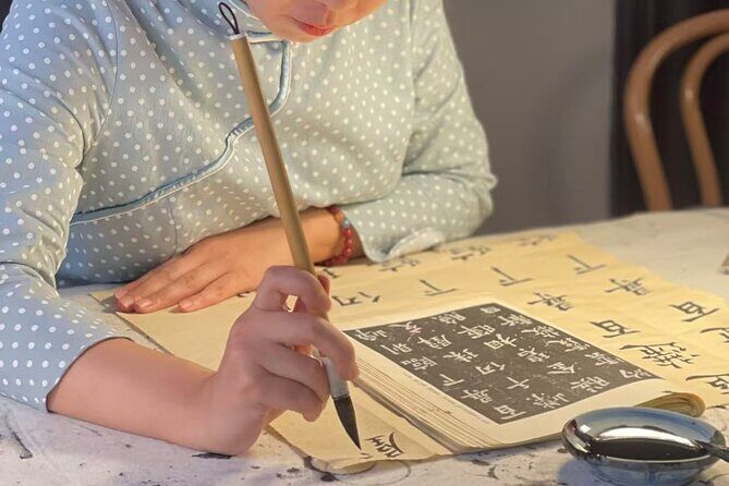 Calligraphy in Shanghai Historical Lane - Who Will Love This Tour?
