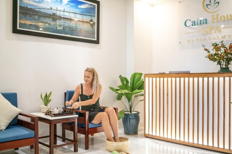 Calm House Spa & Massage Experience in Hoi An - Tea, a foot soak, then your treatment