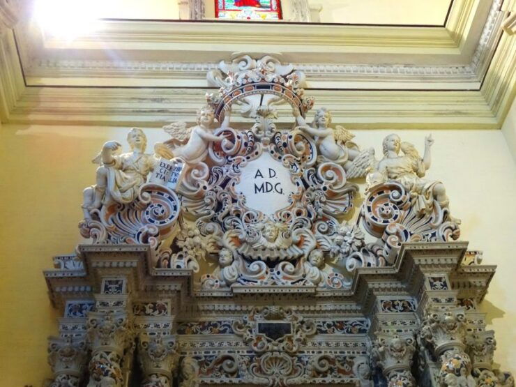 Caltagirone: Traditional Ceramic Town Walking Tour - Good To Know