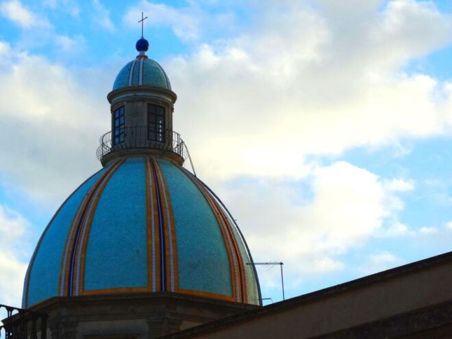 Caltagirone: Traditional Ceramic Town Walking Tour - Cancellation Policy and Booking Process