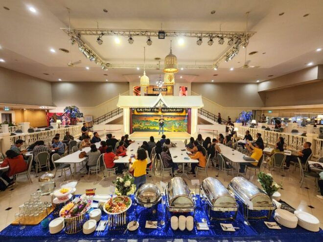 Calypso Dinner With Thai Classical Dance and Cabaret Show - Cultural Immersion