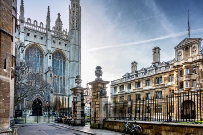 Cambridge: Discovery Walk & Reading Walking Tour - Highlights