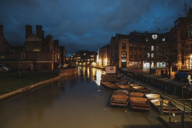 Cambridge: Ghost Tour Led by University Alumnus Guide - Famous Cambridge Buildings