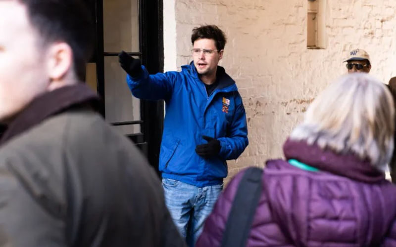 Cambridge Half-Day Walking Tour with Punting Experience - A walk and a river trip in one half-day