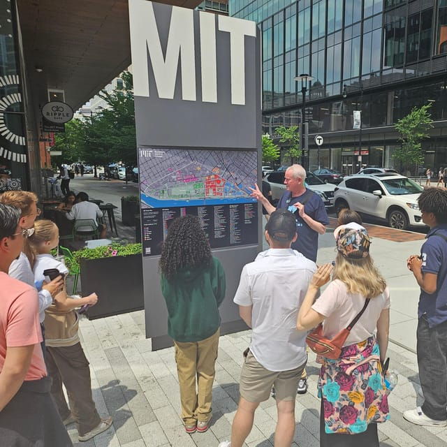 Cambridge, Massachusetts: MIT and Harvard Walking Tour - Harvard University Tour