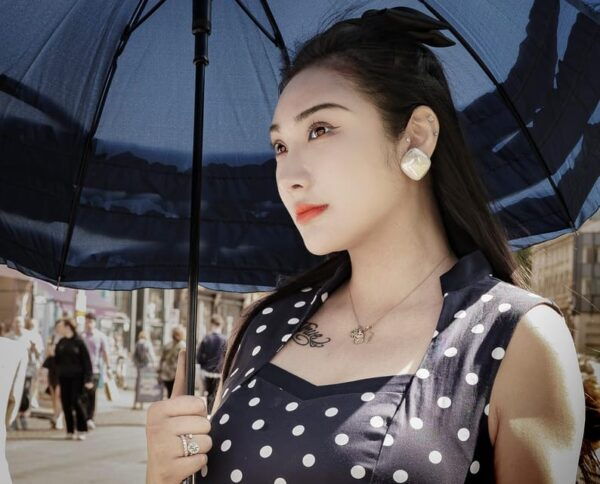 Cambridge: Private Tour With Your Own Photographer! - Your Personalized Portfolio