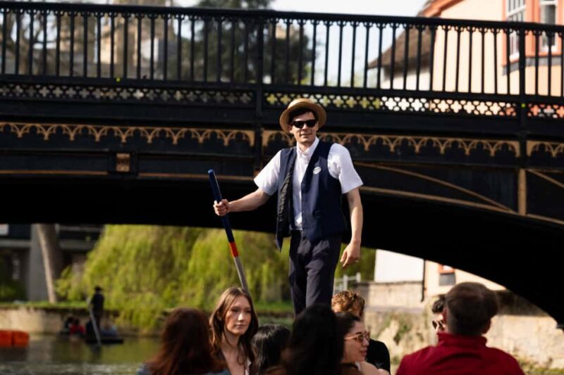 Cambridge: Punting Tour on the River Cam - The Itinerary and Sights