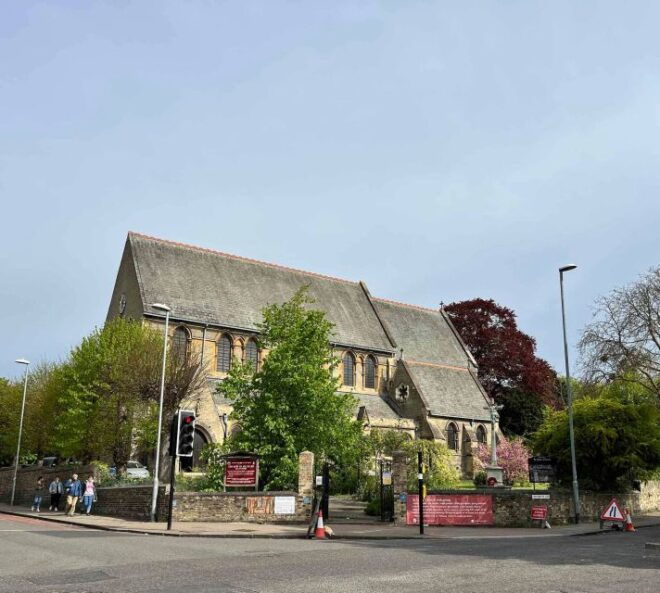 Cambridge: Self-Guided Colleges Walking Tour and Sightseeing - Inclusions