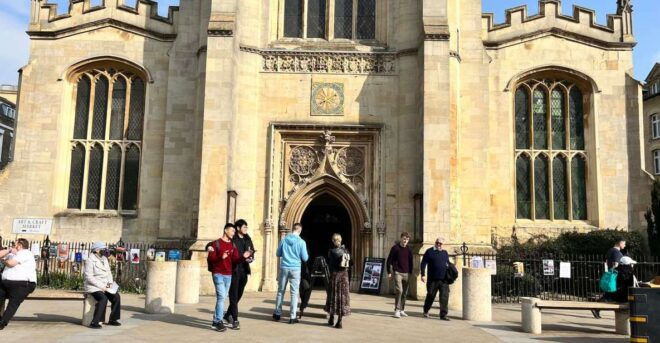 Cambridge: Self-Guided Colleges Walking Tour and Sightseeing - Important Information