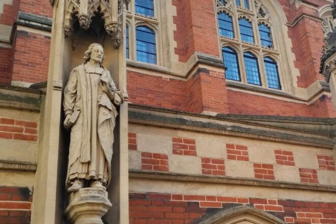 Cambridge: Self-Guided Smartphone Treasure Hunt - Full Description
