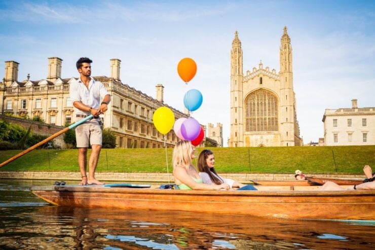 Cambridge: Shared Punting Tour With Guide - Booking and Duration