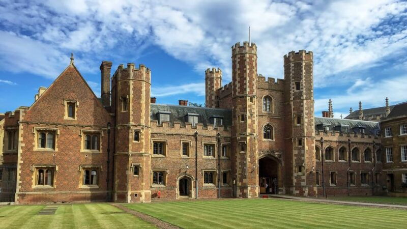 Cambridge: University Walking Tour - Introduction