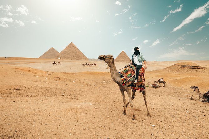 Camel Ride at Giza Pyramids During Sunset - Tour Highlights