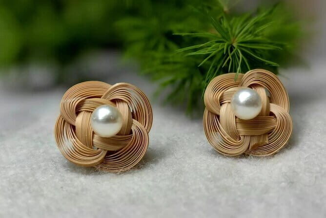 Camellia Jewelry: Bamboo Weaving for Brooch, Earring & Ring - Good To Know