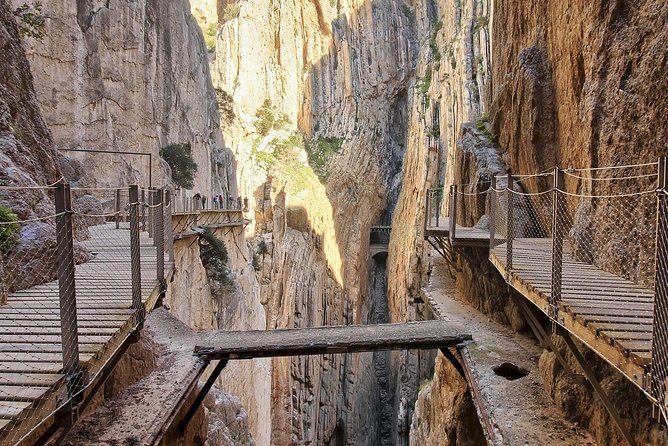 Caminito Del Rey. 1 Day Excursion - Selecting Date and Travelers