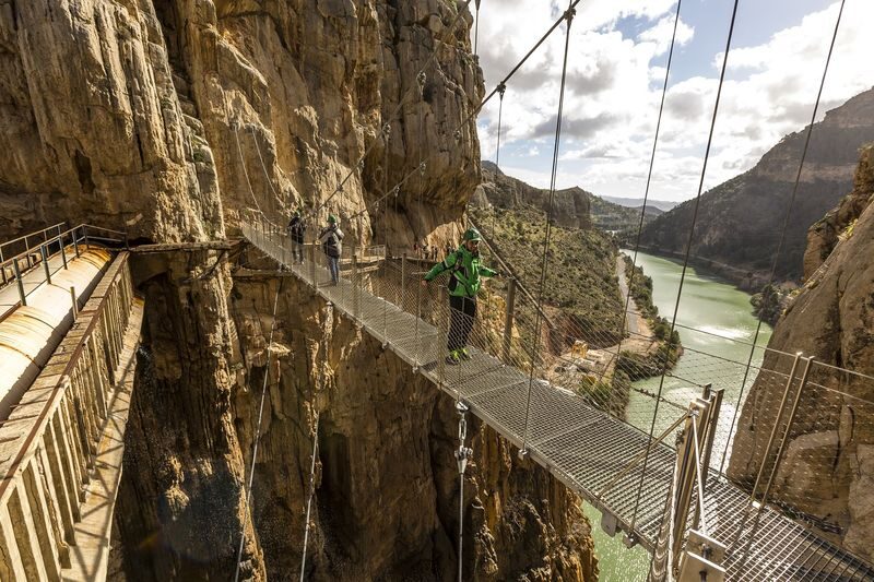 Caminito del Rey Guided tour from Costa del Sol - Choosing a pickup point and language