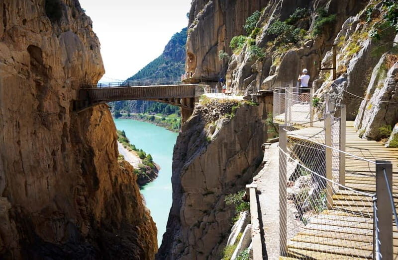 Caminito del Rey. Guided tour in Italian from El Chorro. - FAQ