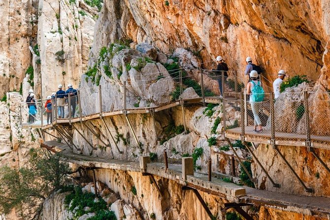 Caminito Del Rey Private Tour From Malaga and Surrondings Areas - Common Questions