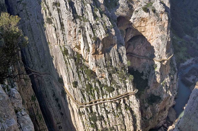 Caminito Del Rey Small Group Tour From Malaga With Picnic - Tour Overview and Features