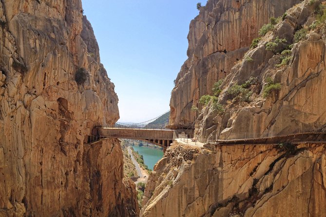 Caminito Del Rey Small Group Tour From Malaga With Picnic - Positive Customer Feedback