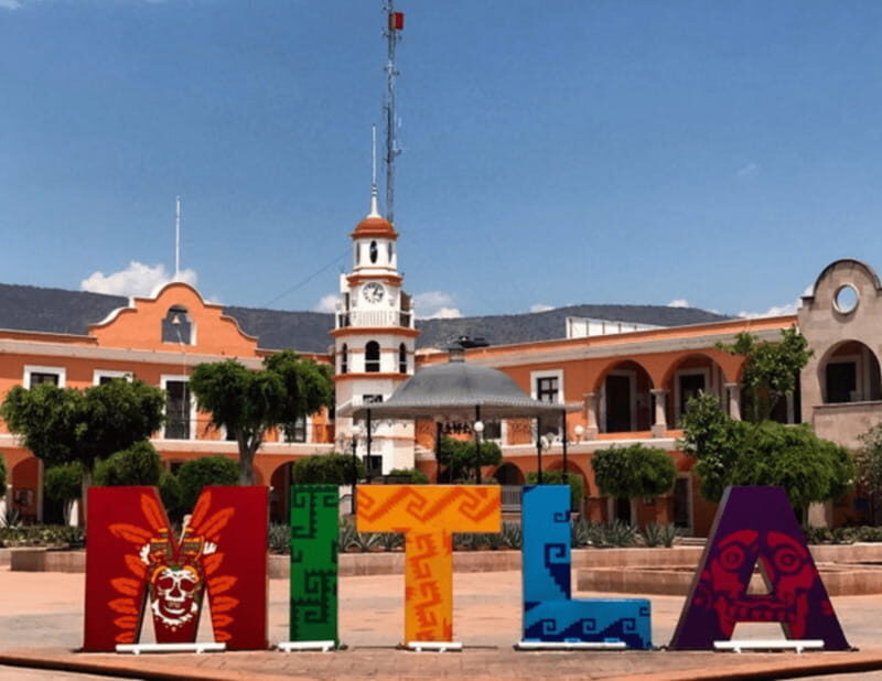 Caminos del Condoy: Boiling water, Mitla. Mezcal - Good To Know