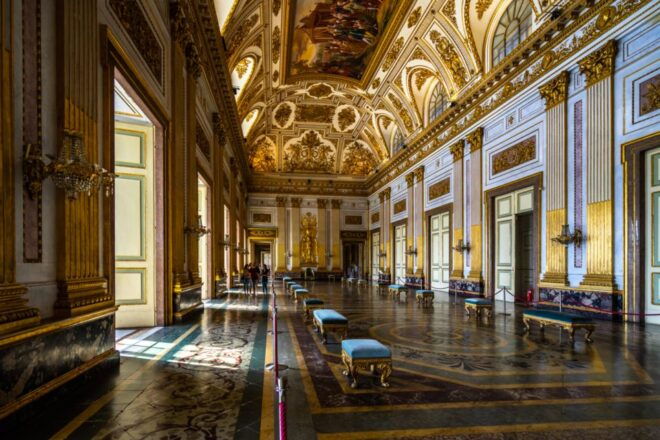 Campania: Royal Palace of Caserta Guided Private Tour - Review Summary