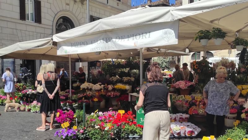 Campo de Fiori and Ghetto street food tour in Rome - A food walk through Campo de Fiori and the Jewish Quarter