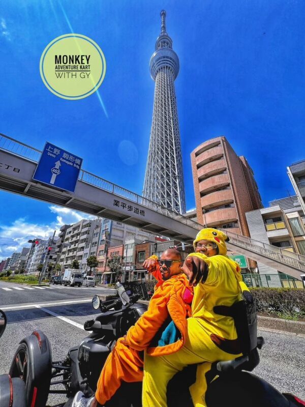 Can-Am Tokyo Ride: Explore Asakusa and Beyond in Style - Getting comfortable behind the controls