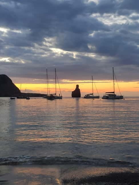 Can Marca caves, Las Dalias Hippie Market and Benirras Tour - FAQs