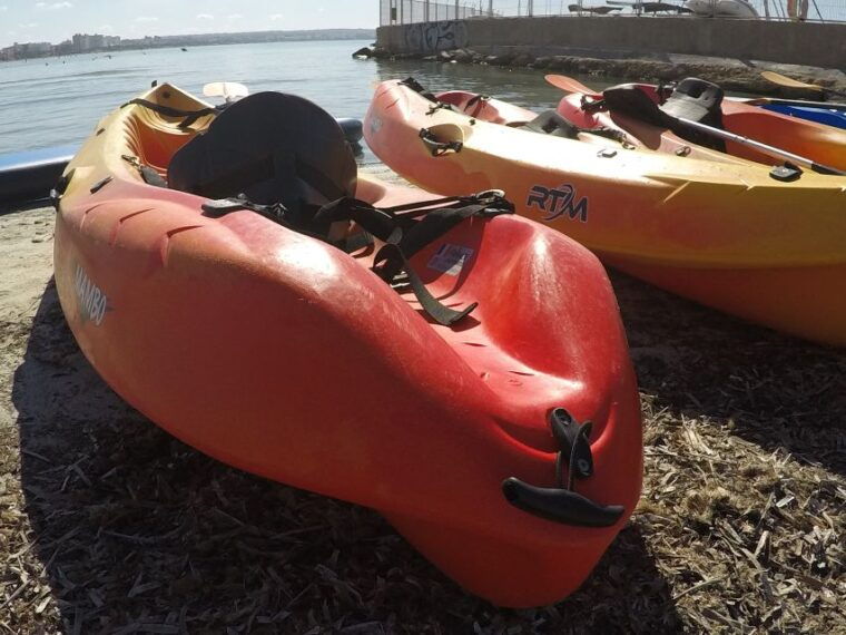 Can Pastilla: Kayak Rental - Included Equipment and Services