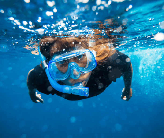 Can Pastilla: Visit Palma Speedboat Adrenaline & Snorkelling - Meeting Point and Arrival