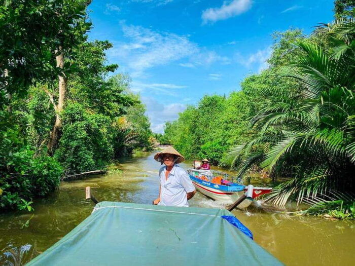 Can Tho: Floating Market & Cycling & Cacao Farm & Rice Field - Cultural Immersion