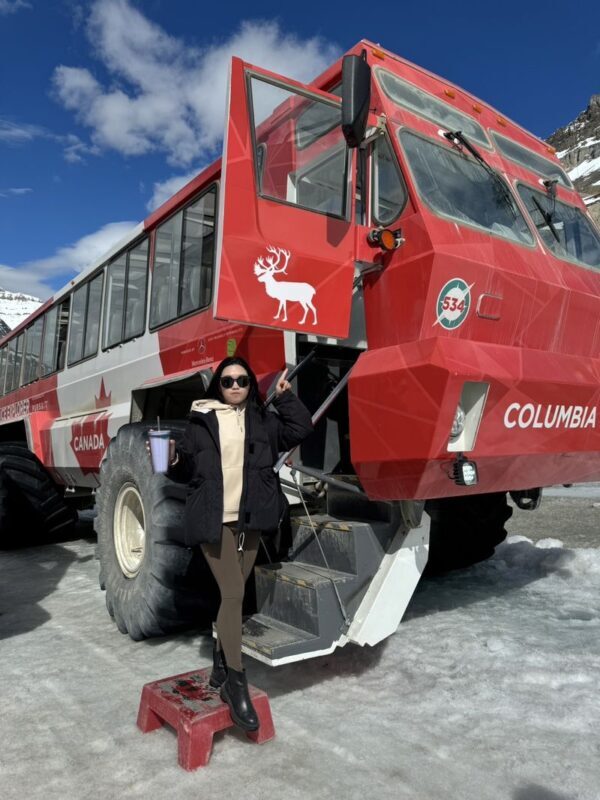 Canadian Rockies Columbia Icefield Bow Lake Full-Day Tour - At a glance