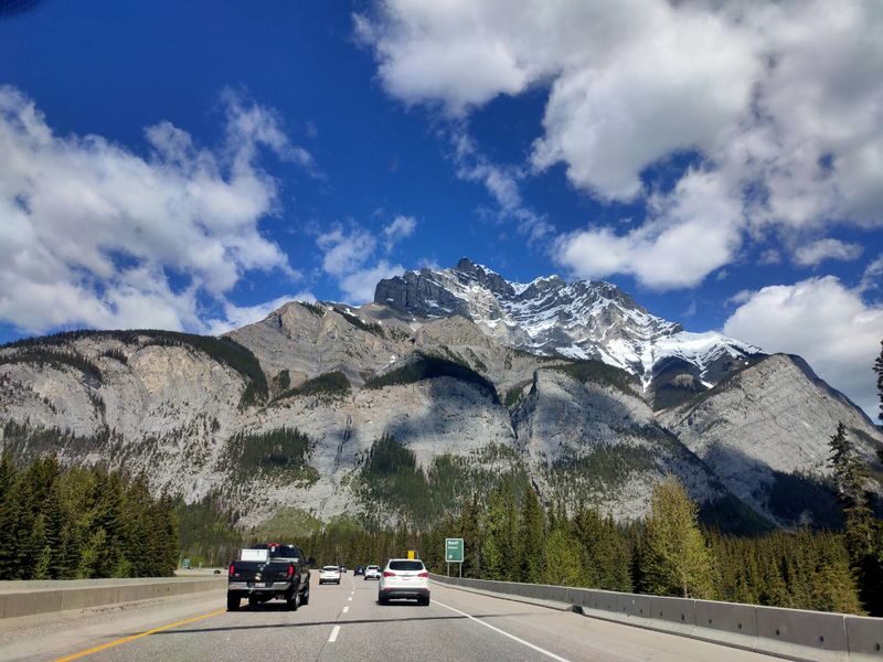Canadian Rockies Columbia Icefield Bow Lake Full-Day Tour - Who should book this tour?