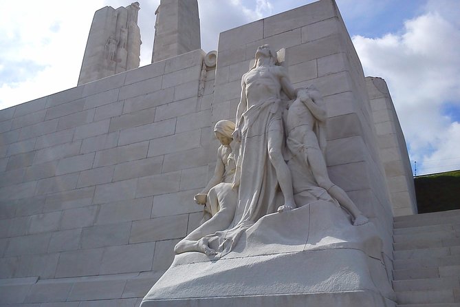 Canadian Somme and Flanders Battlefield Tour 2 Days Starting From Lille or Arras - Tour Highlights