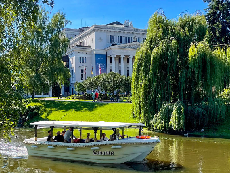Canal Boat Sightseeing Tour With Audio guide - From the Riga Canal to the Daugava