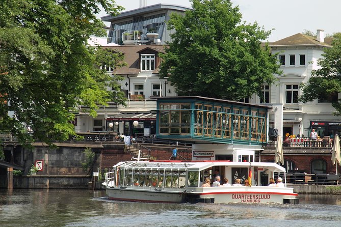 Canal Tour - Discover the Different Faces of the City! - Accessibility Details