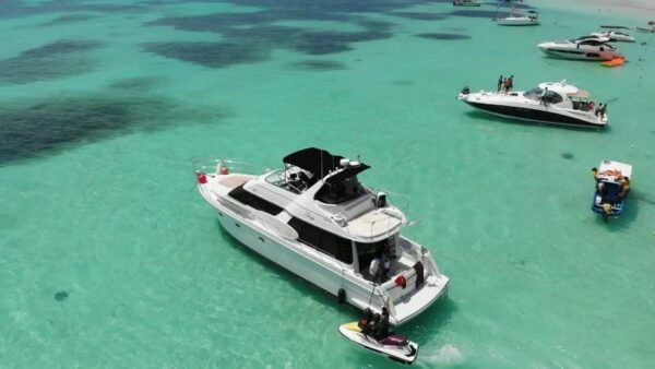 Cancun: 4-Hour 55FT Luxury Yacht Rental With Food and Drinks - Frequently Asked Questions