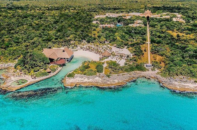 Cancun Airport and Occidental Xcaret Destination Private Shuttle - Who Should Consider This Service?