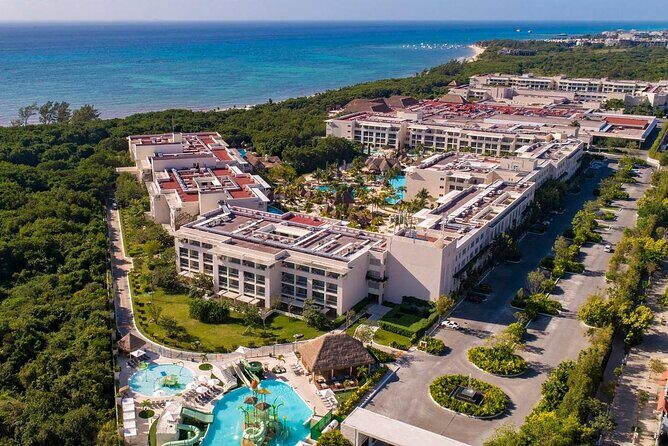 Cancun Airport and Paradisus Playa del Carmen Private Shuttle - An In-Depth Look at the Cancun to Playa del Carmen Shuttle Experience