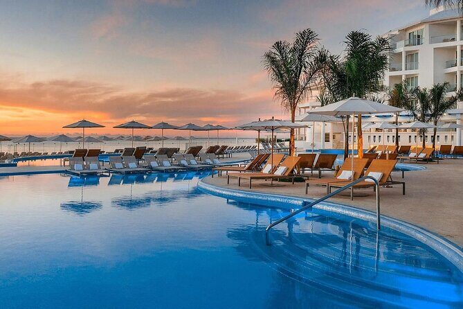 Cancun Airport and Playacar Palace Resort Private Shuttle - A Closer Look at the Service